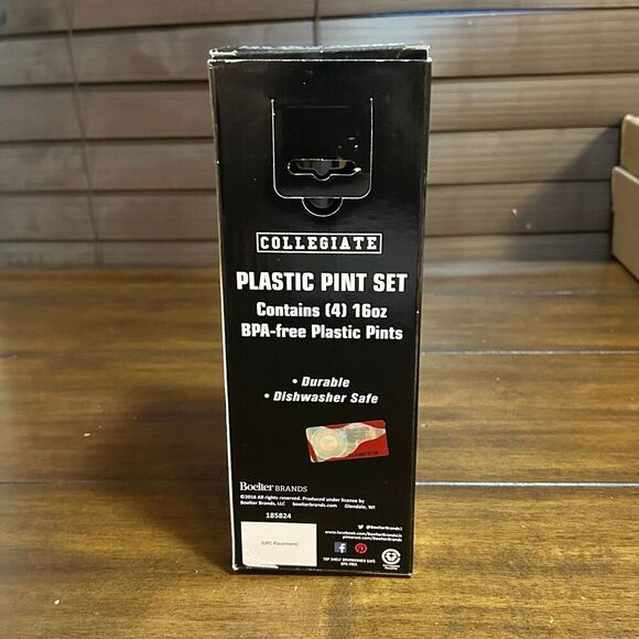 Purdue University Pack of 4 Plastic Pint Cups - Picture 4 of 4